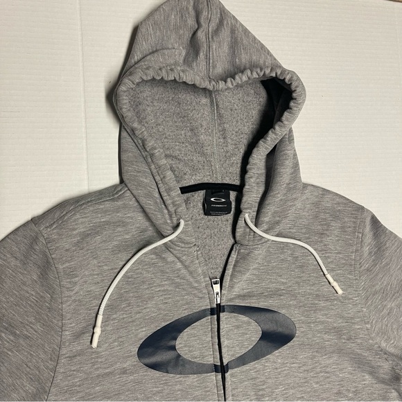 Oakley Gray Zip-Up Men's Sweater - Picture 3 of 10
